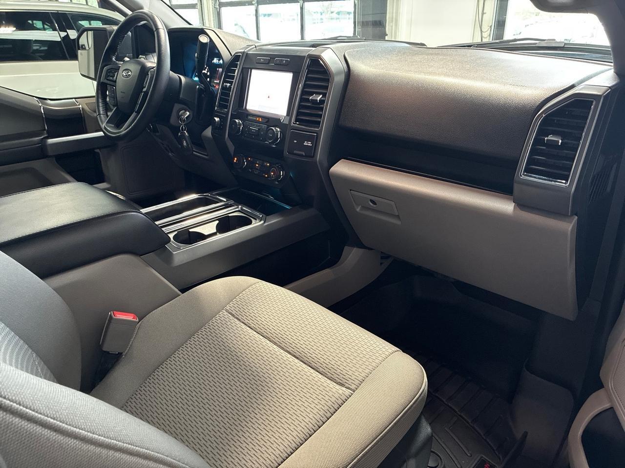2020 Ford F-150 XLT, 4x4, 5.0 V8, 302A Pkg, Nav, Tow, Power Equipment Group, Only 9k Miles Houston TX 2020 Ford F-150 XLT, 4x4, 5.0 V8, 302A Pkg, Nav, Tow, Power Equipment Group, Only 9k Miles Houston TX