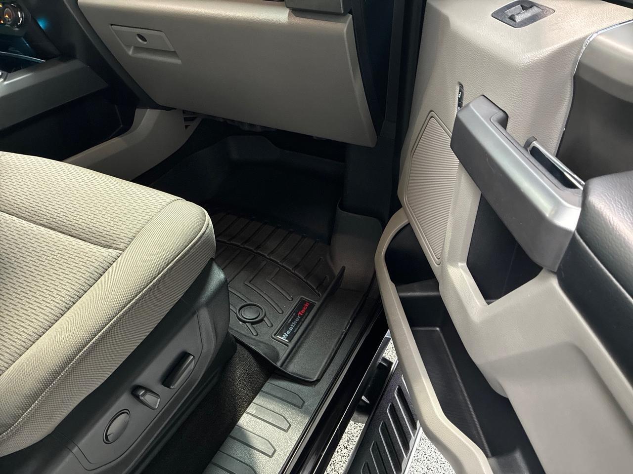 2020 Ford F-150 XLT, 4x4, 5.0 V8, 302A Pkg, Nav, Tow, Power Equipment Group, Only 9k Miles Houston TX 2020 Ford F-150 XLT, 4x4, 5.0 V8, 302A Pkg, Nav, Tow, Power Equipment Group, Only 9k Miles Houston TX