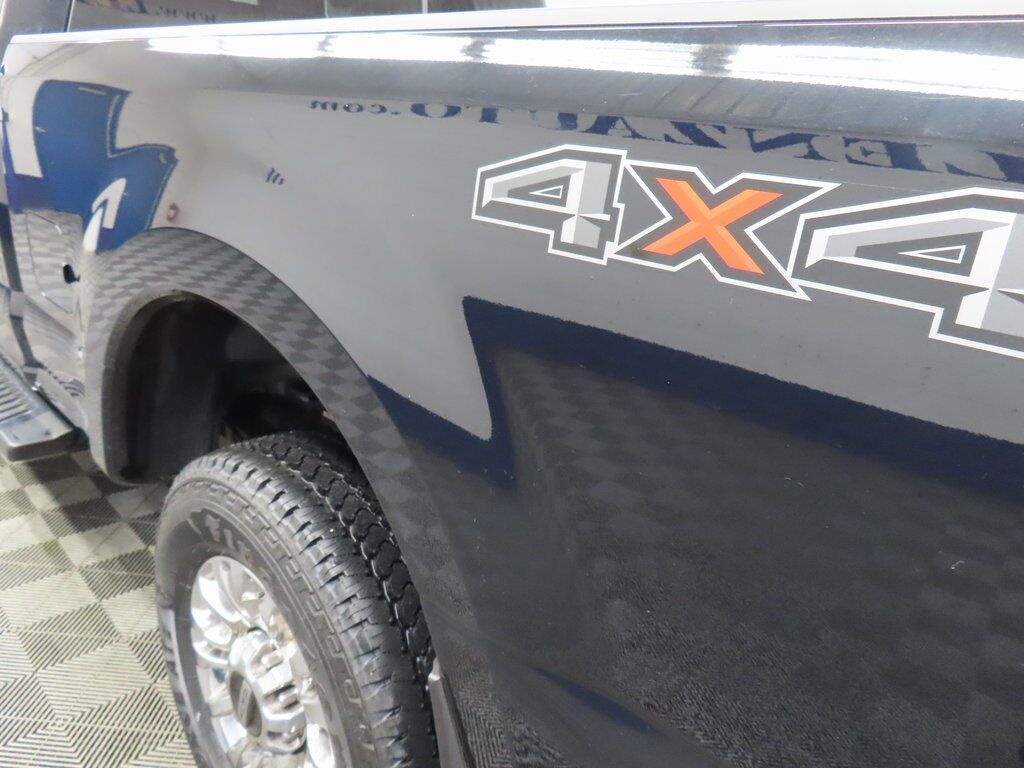 2020 Ford F-250 Super Duty 4x4 Crew Cab Lariat Fond du Lac WI 2020 Ford F-250 Super Duty 4x4 Crew Cab Lariat Fond du Lac WI
