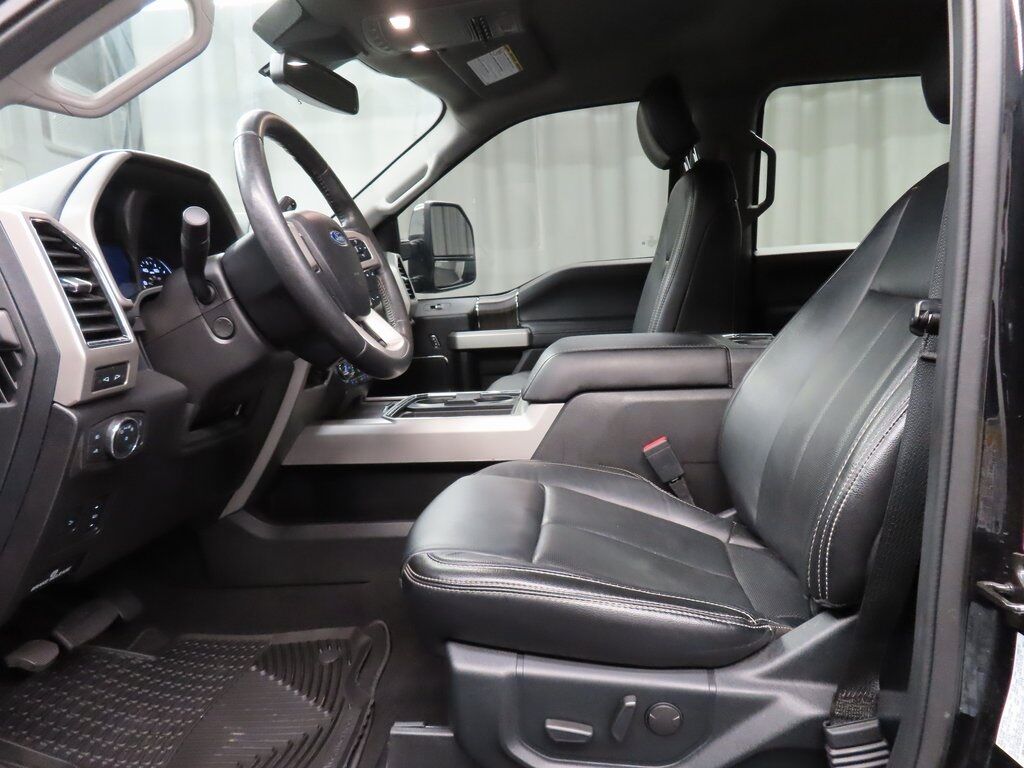 2020 Ford F-250 Super Duty 4x4 Crew Cab Lariat Fond du Lac WI 2020 Ford F-250 Super Duty 4x4 Crew Cab Lariat Fond du Lac WI