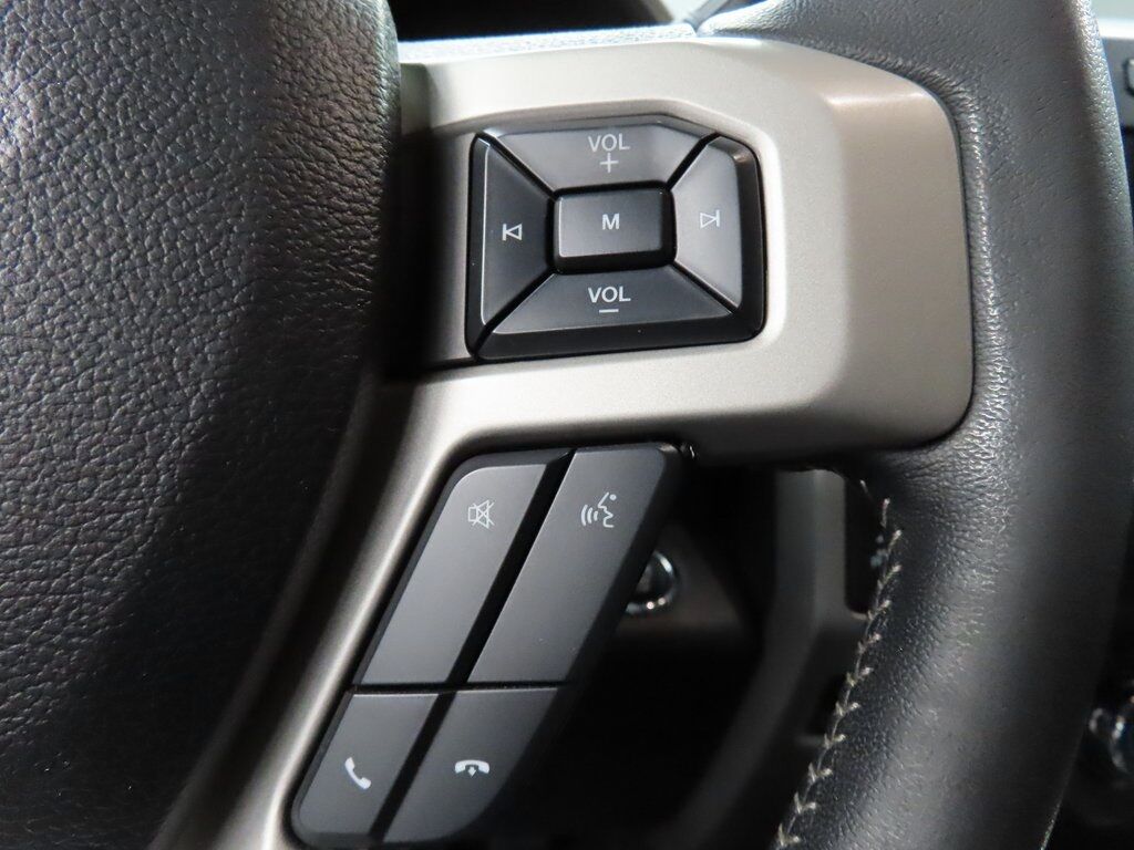2020 Ford F-250 Super Duty 4x4 Crew Cab Lariat Fond du Lac WI 2020 Ford F-250 Super Duty 4x4 Crew Cab Lariat Fond du Lac WI