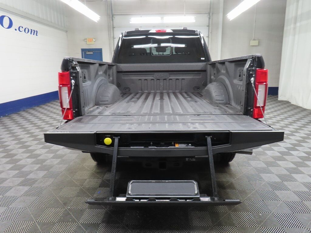 2020 Ford F-250 Super Duty 4x4 Crew Cab Lariat Fond du Lac WI 2020 Ford F-250 Super Duty 4x4 Crew Cab Lariat Fond du Lac WI