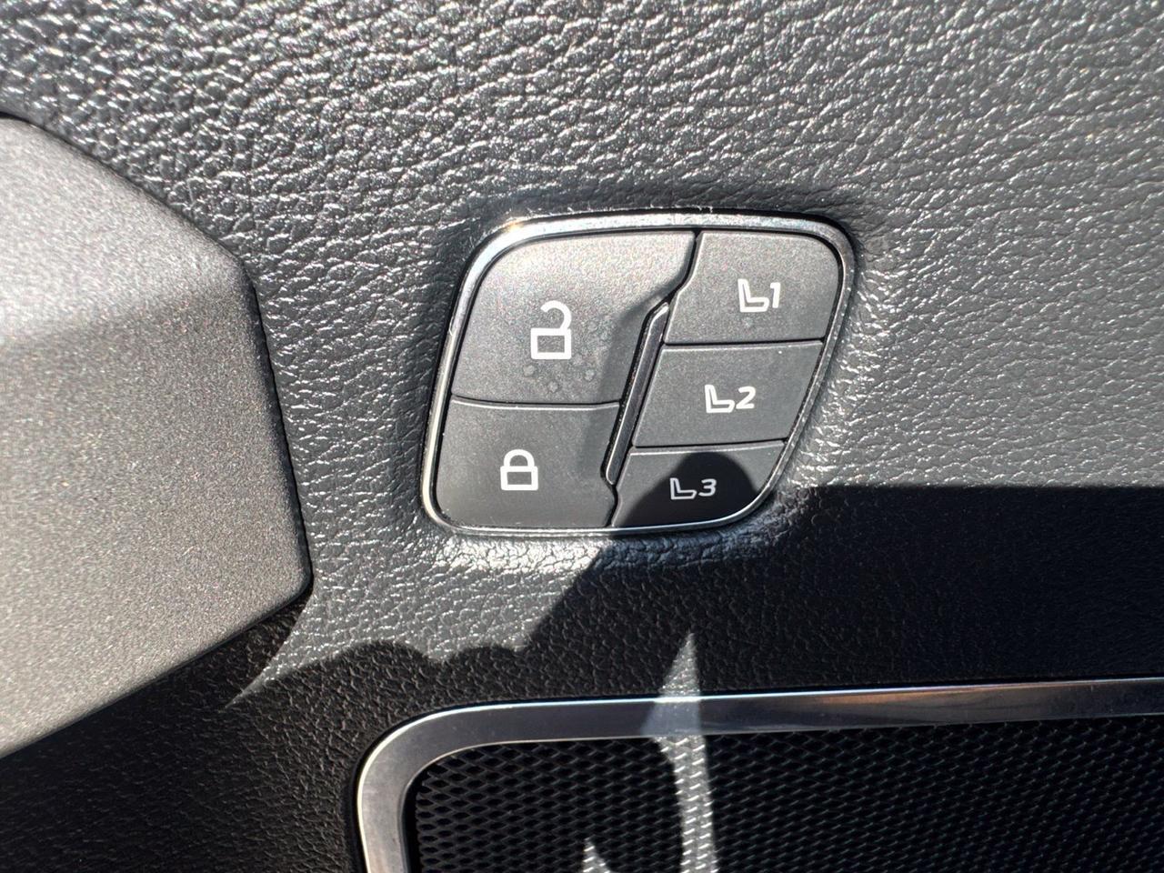 2020 Ford F-250SD Platinum Watertown SD 2020 Ford F-250SD Platinum Watertown SD