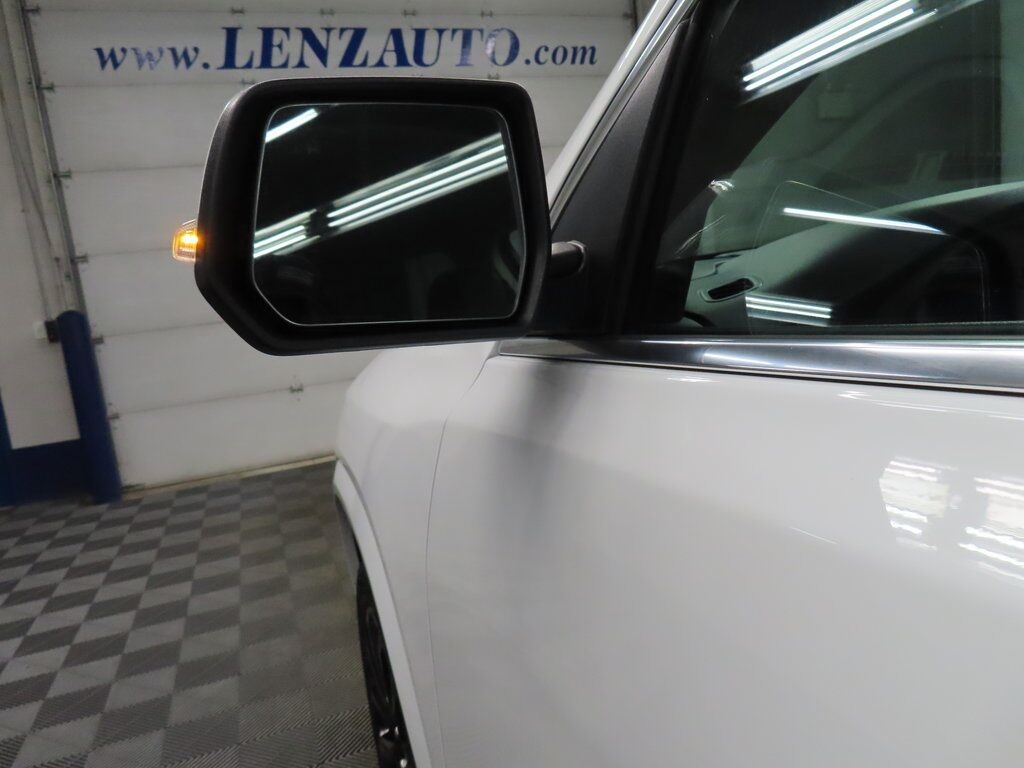 2020 GMC Acadia Denali AWD Fond du Lac WI 2020 GMC Acadia Denali AWD Fond du Lac WI