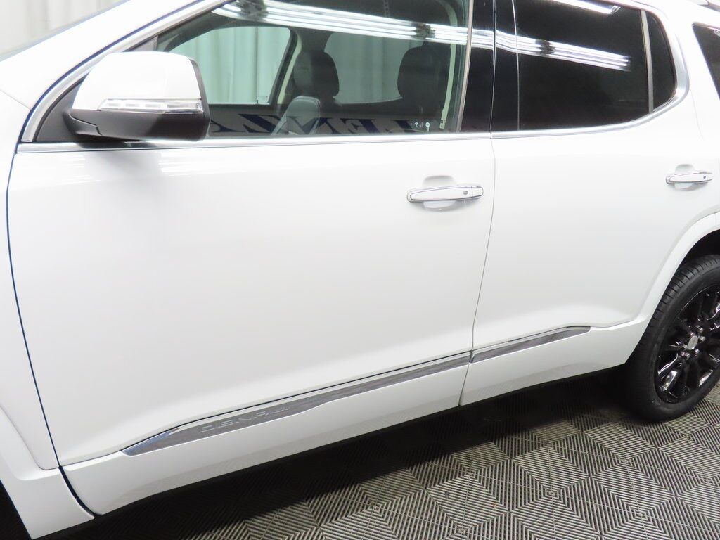 2020 GMC Acadia Denali AWD Fond du Lac WI 2020 GMC Acadia Denali AWD Fond du Lac WI