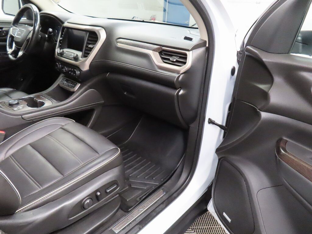 2020 GMC Acadia Denali AWD Fond du Lac WI 2020 GMC Acadia Denali AWD Fond du Lac WI