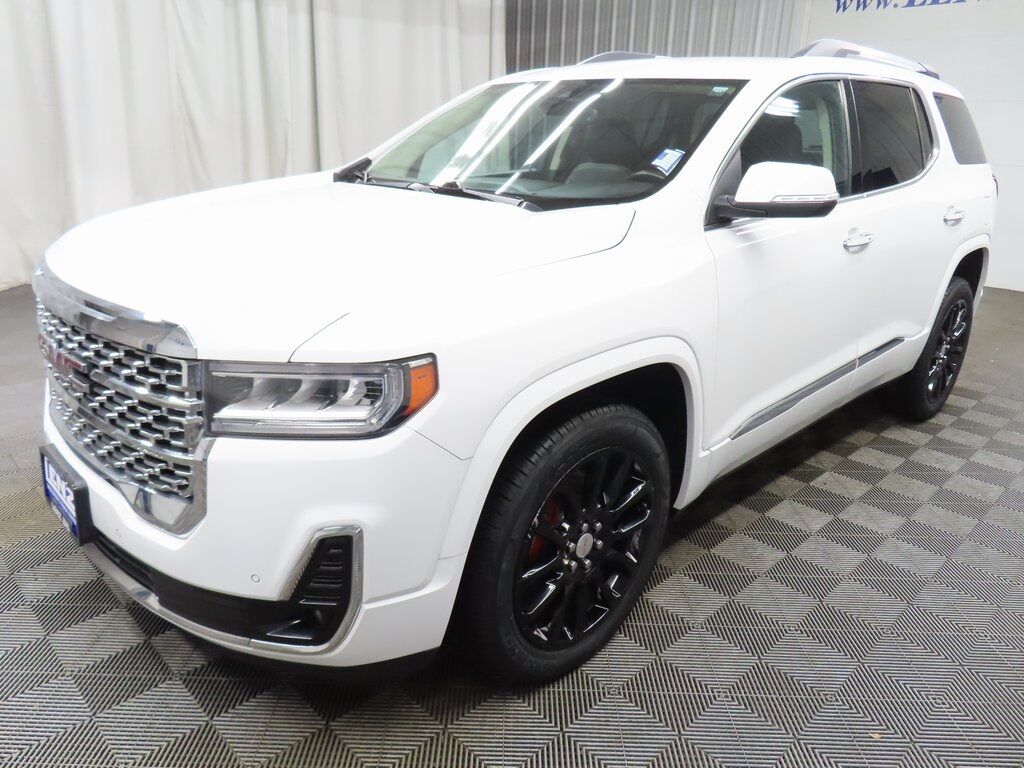 2020 GMC Acadia Denali AWD Fond du Lac WI 2020 GMC Acadia Denali AWD Fond du Lac WI