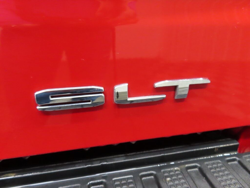 2020 GMC Sierra 1500 4x4 Crew Cab SLT Fond du Lac WI 2020 GMC Sierra 1500 4x4 Crew Cab SLT Fond du Lac WI