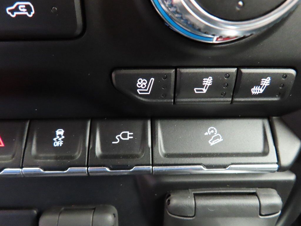 2020 GMC Sierra 1500 4x4 Crew Cab SLT Fond du Lac WI 2020 GMC Sierra 1500 4x4 Crew Cab SLT Fond du Lac WI