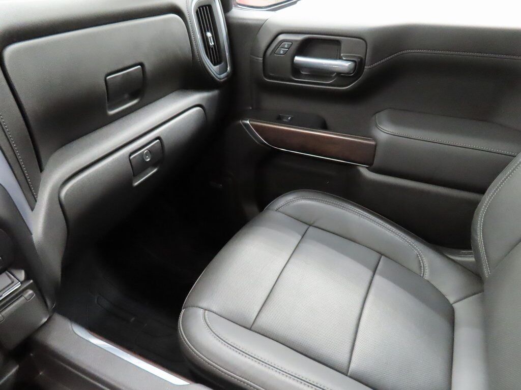 2020 GMC Sierra 1500 4x4 Crew Cab SLT Fond du Lac WI 2020 GMC Sierra 1500 4x4 Crew Cab SLT Fond du Lac WI