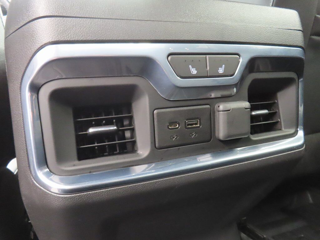 2020 GMC Sierra 1500 4x4 Crew Cab SLT Fond du Lac WI 2020 GMC Sierra 1500 4x4 Crew Cab SLT Fond du Lac WI