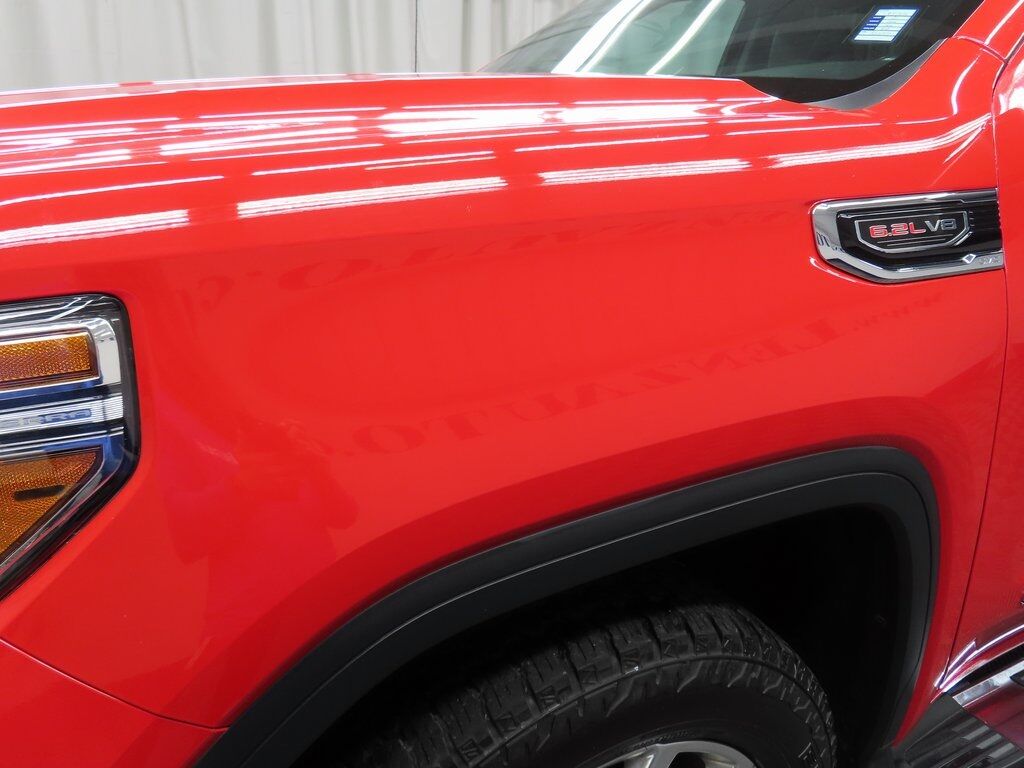 2020 GMC Sierra 1500 4x4 Crew Cab SLT Fond du Lac WI 2020 GMC Sierra 1500 4x4 Crew Cab SLT Fond du Lac WI