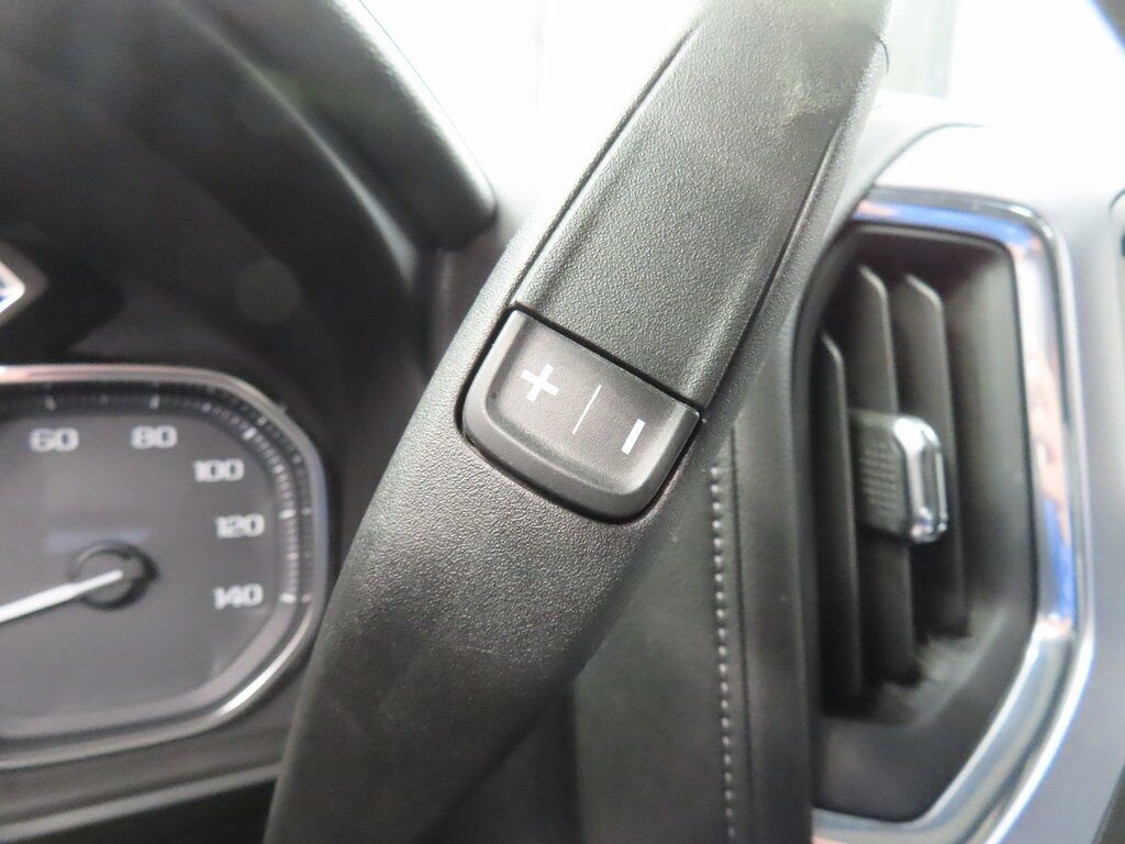 2020 GMC Sierra 1500 4x4 Crew Cab SLT Fond du Lac WI 2020 GMC Sierra 1500 4x4 Crew Cab SLT Fond du Lac WI