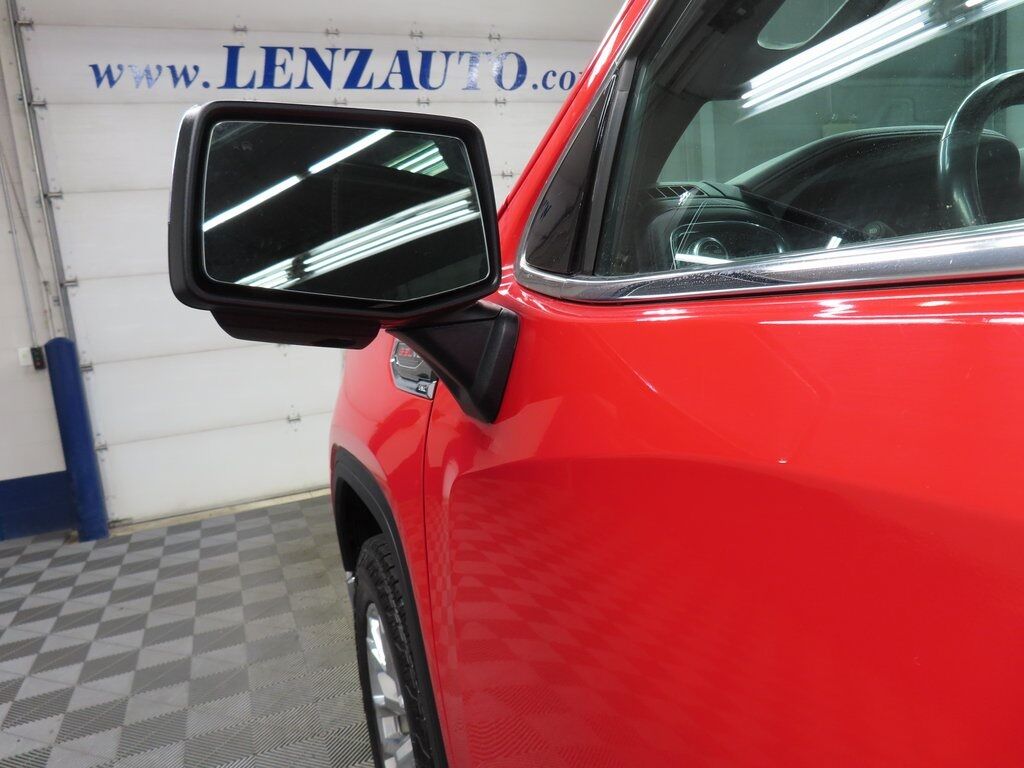 2020 GMC Sierra 1500 4x4 Crew Cab SLT Fond du Lac WI 2020 GMC Sierra 1500 4x4 Crew Cab SLT Fond du Lac WI