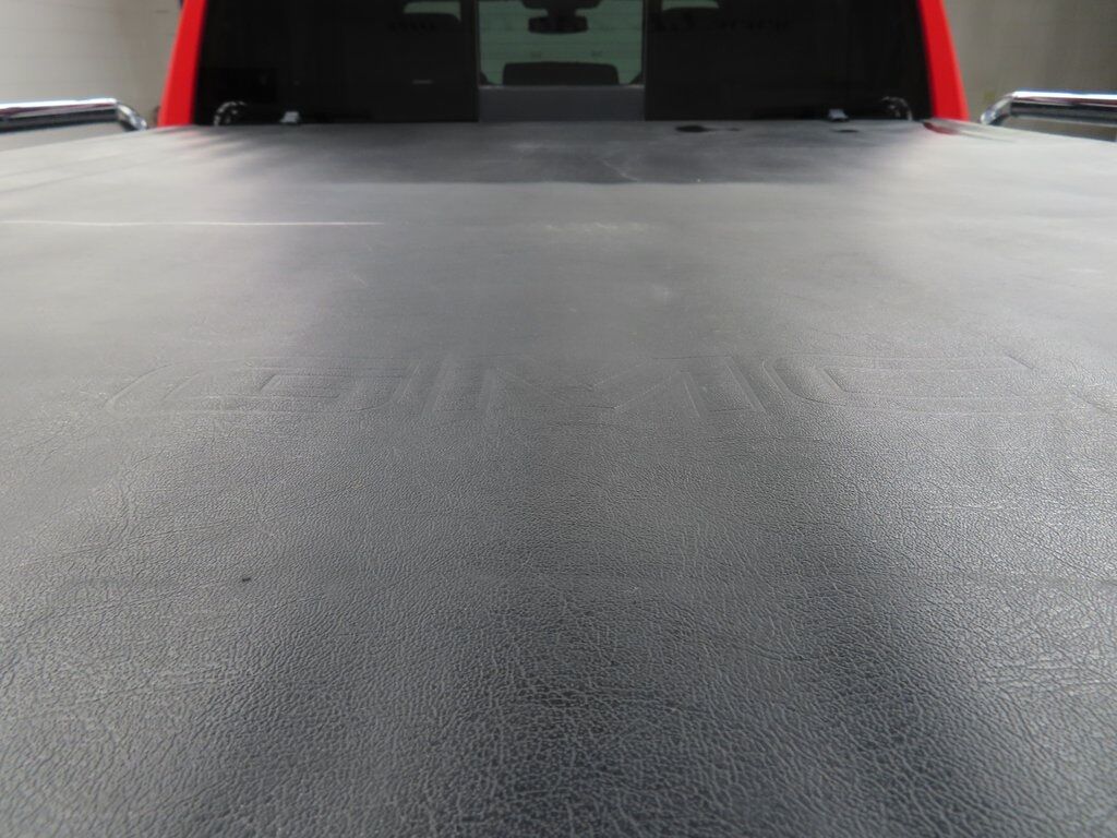 2020 GMC Sierra 1500 4x4 Crew Cab SLT Fond du Lac WI 2020 GMC Sierra 1500 4x4 Crew Cab SLT Fond du Lac WI