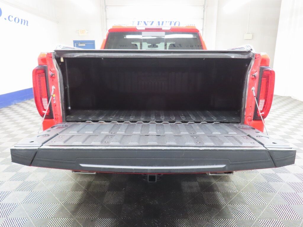 2020 GMC Sierra 1500 4x4 Crew Cab SLT Fond du Lac WI 2020 GMC Sierra 1500 4x4 Crew Cab SLT Fond du Lac WI
