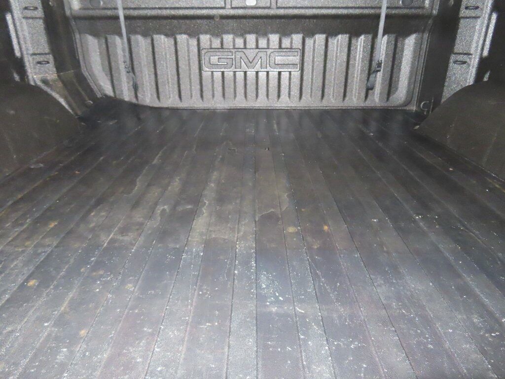 2020 GMC Sierra 1500 4x4 Crew Cab SLT Fond du Lac WI 2020 GMC Sierra 1500 4x4 Crew Cab SLT Fond du Lac WI