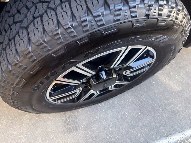 2020 GMC Sierra 2500HD AT4 2020 GMC Sierra 2500HD AT4