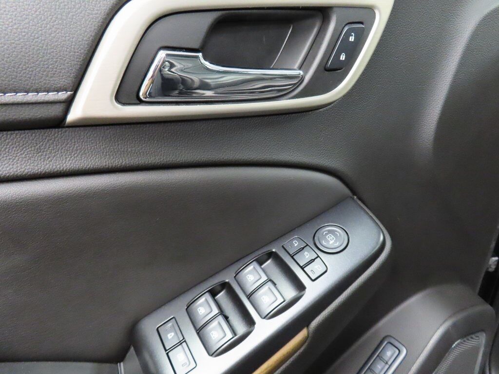 2020 GMC Yukon XL Denali 4WD Fond du Lac WI 2020 GMC Yukon XL Denali 4WD Fond du Lac WI