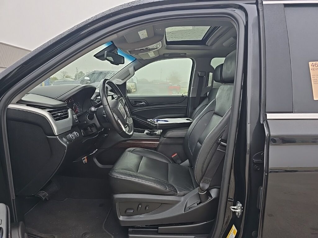 2020 GMC Yukon XL SLT 4WD Minocqua WI 2020 GMC Yukon XL SLT 4WD Minocqua WI