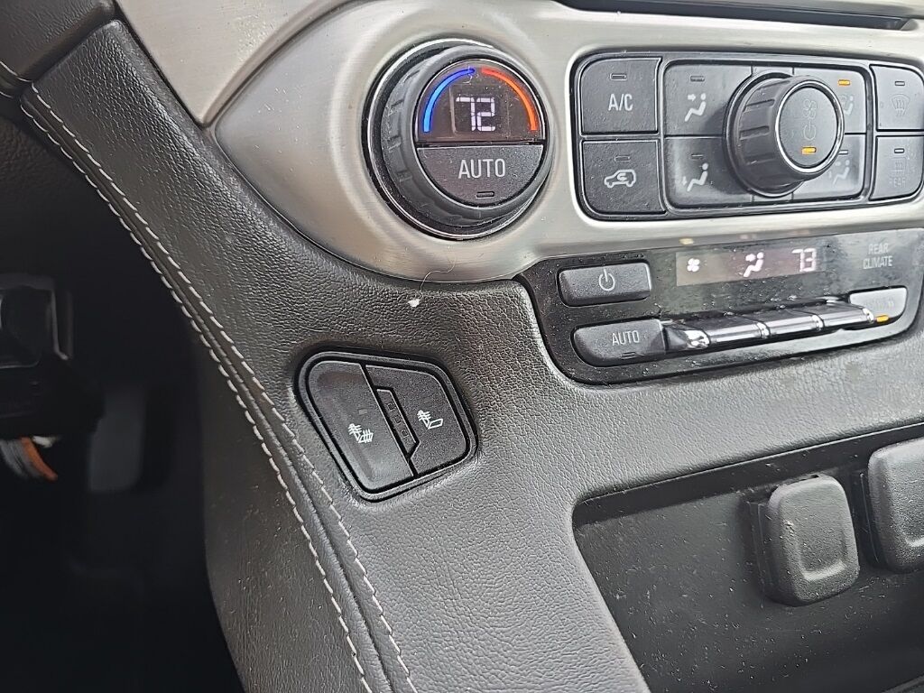 2020 GMC Yukon XL SLT 4WD Minocqua WI 2020 GMC Yukon XL SLT 4WD Minocqua WI