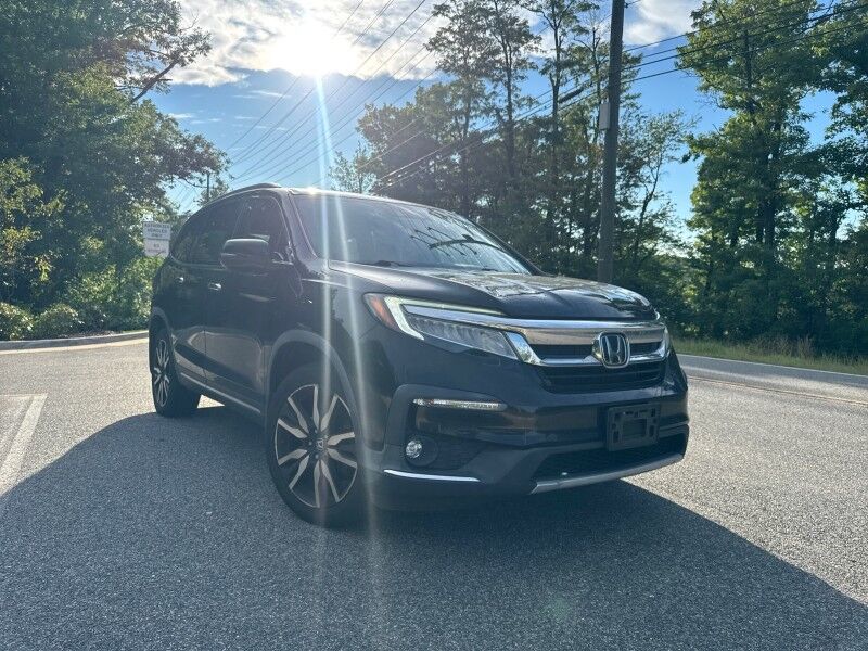 2020 Honda Pilot Touring 8-Passenger AWD 2020 Honda Pilot Touring 8-Passenger AWD