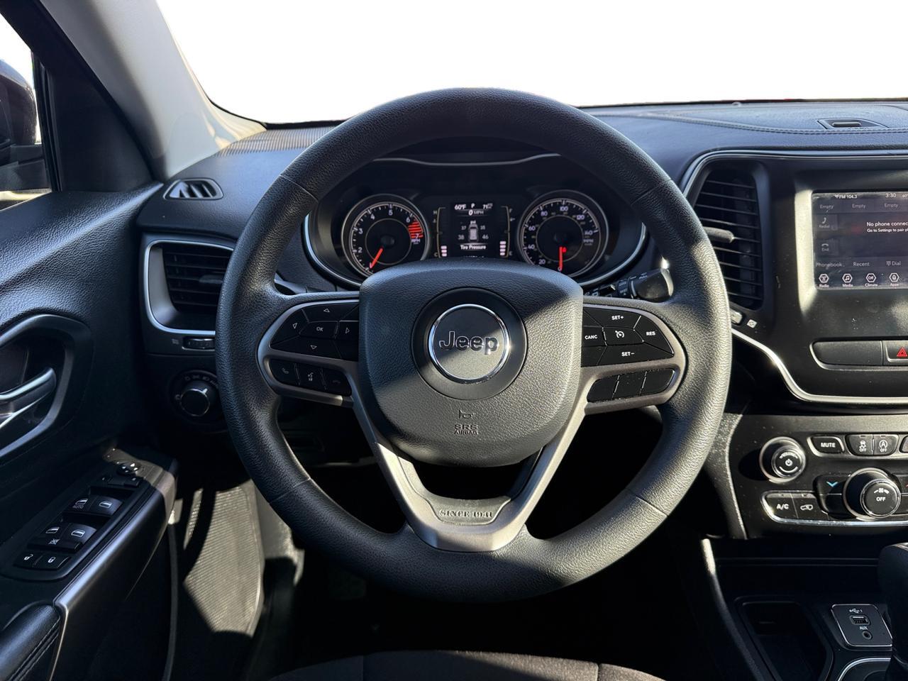 2020 JEEP CHEROKEE LATITUDE; N Kansas City MO 2020 JEEP CHEROKEE LATITUDE; N Kansas City MO