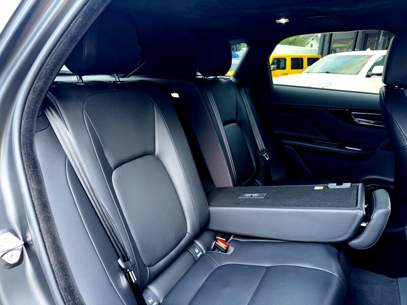 2020 Jaguar F-PACE 25t Premium AWD Arlington VA
