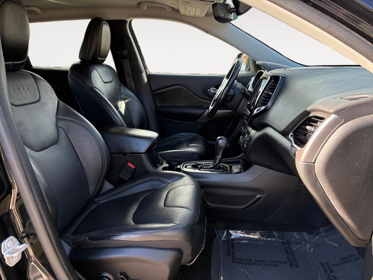 2020 Jeep Cherokee Limited, POWER LIFTGATE, BACKUP CAMERA WITH PARKING SENSORS, AUTO START/STOP, BLIND SPOT ALERT, APPLE CARPLAY/ANDROID AUTO, HEATED STEERING WHEEL & SEATS, DRIVE A JEEP OFF THE LOT TODAY! Virginia Beach VA 2020 Jeep Cherokee Limited, POWER LIFTGATE, BACKUP CAMERA WITH PARKING SENSORS, AUTO START/STOP, BLIND SPOT ALERT, APPLE CARPLAY/ANDROID AUTO, HEATED STEERING WHEEL & SEATS, DRIVE A JEEP OFF THE LOT TODAY! Virginia Beach VA