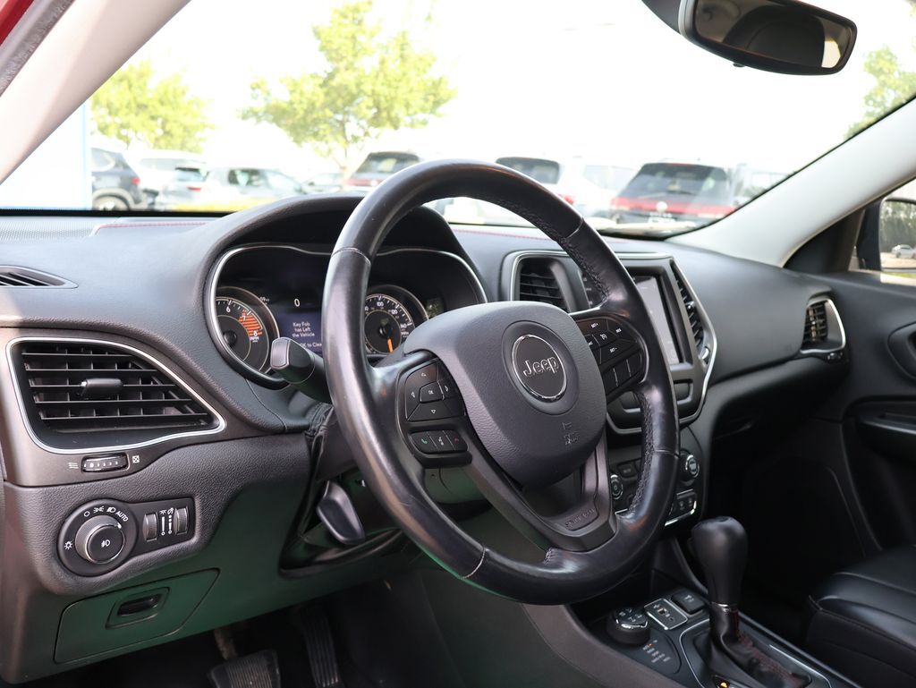 2020 Jeep Cherokee Trailhawk