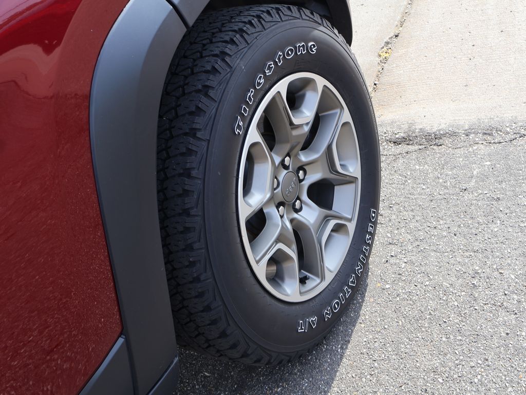 2020 Jeep Cherokee Trailhawk