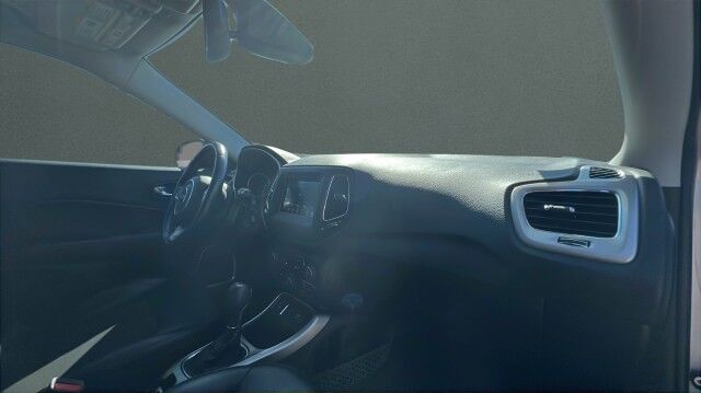 2020 Jeep Compass Latitude w/Sun/Safety Pkg San Juan TX 2020 Jeep Compass Latitude w/Sun/Safety Pkg San Juan TX