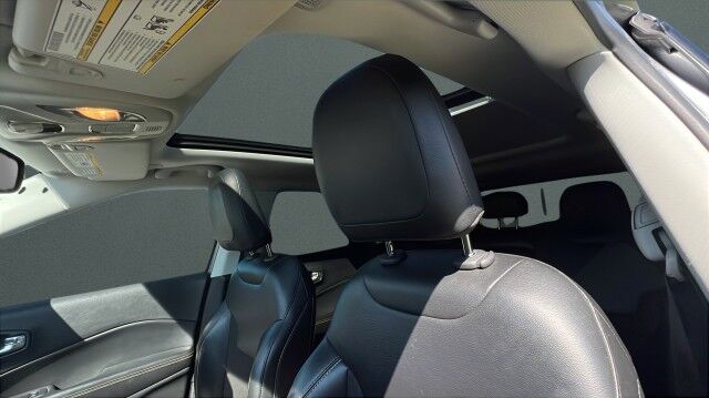 2020 Jeep Compass Latitude w/Sun/Safety Pkg San Juan TX 2020 Jeep Compass Latitude w/Sun/Safety Pkg San Juan TX