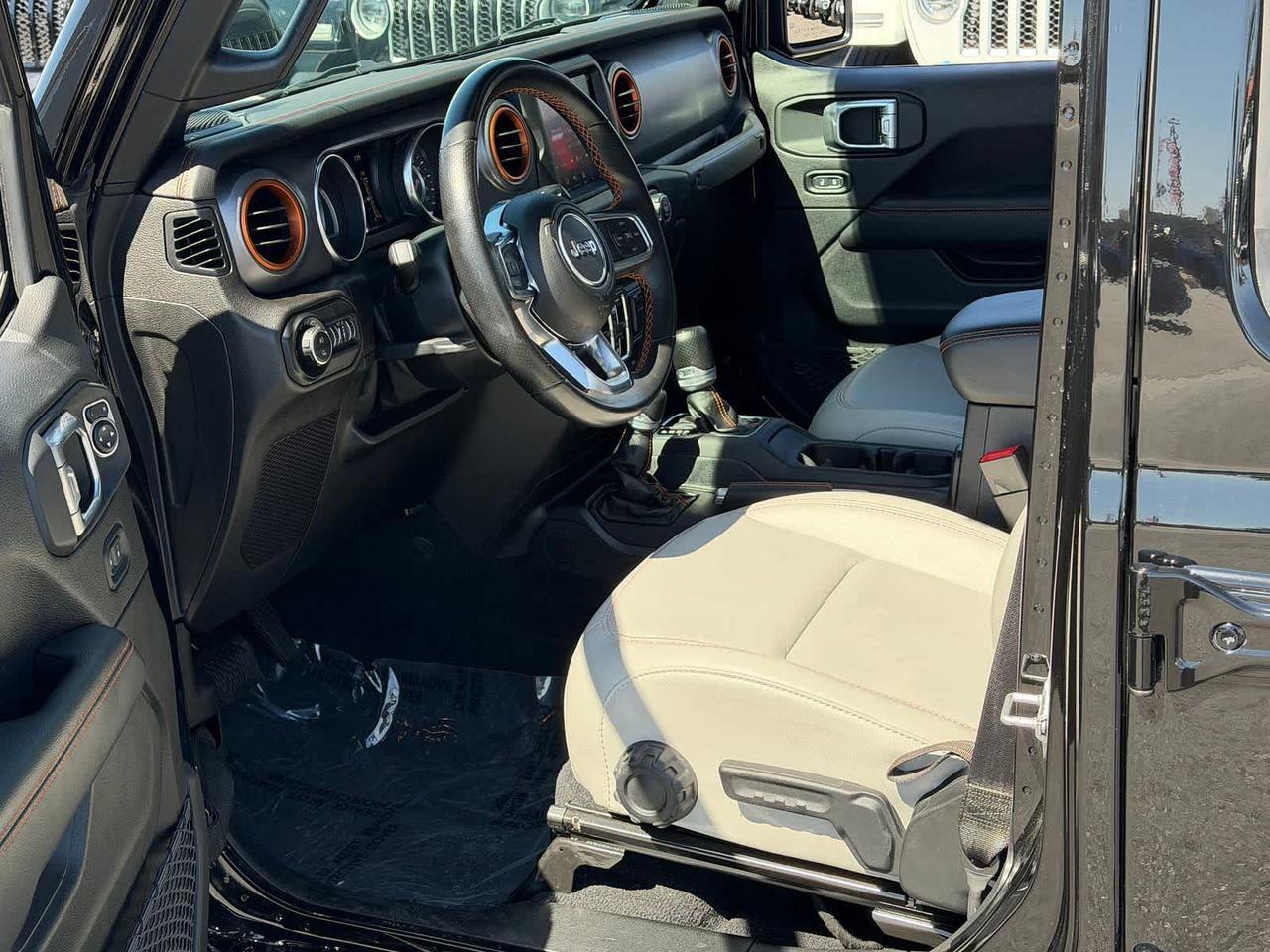 2020 Jeep Gladiator Mojave Irving TX