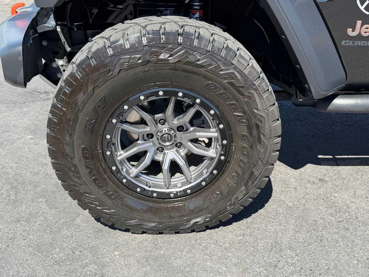 2020 Jeep Gladiator Mojave Irving TX