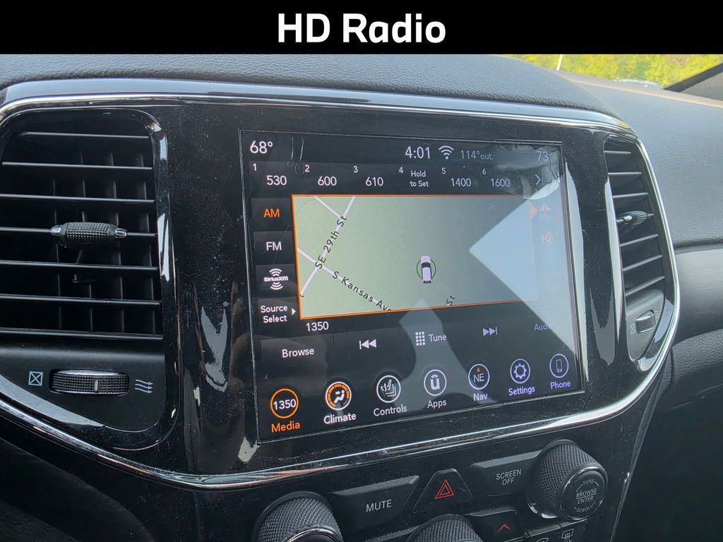 2020 Jeep Grand Cherokee Altitude