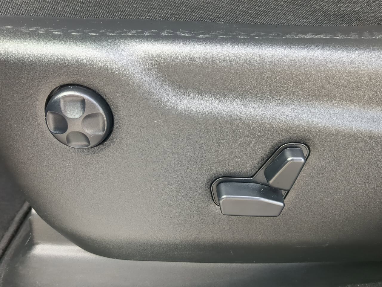 2020 Jeep Grand Cherokee Overland Appleton WI