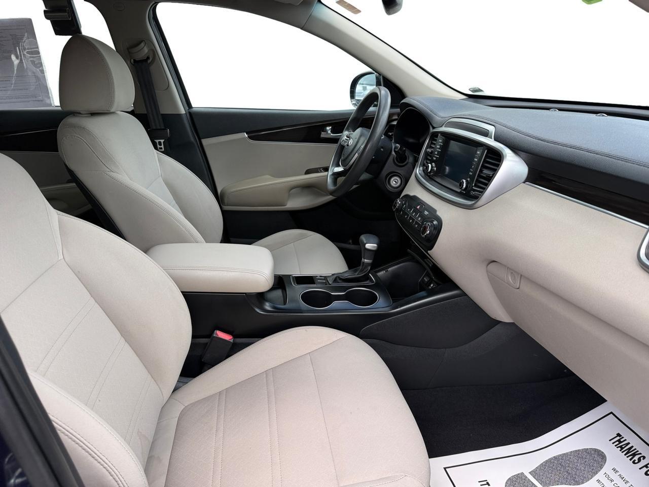 2020 KIA SORENTO LX; L Kansas City MO 2020 KIA SORENTO LX; L Kansas City MO