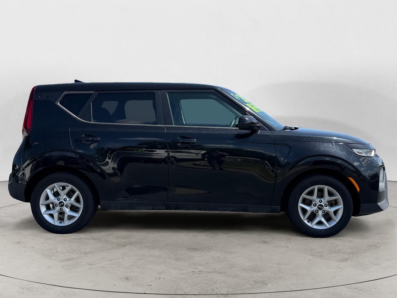 2020 KIA SOUL LX; S; X-LINE Kansas City MO 2020 KIA SOUL LX; S; X-LINE Kansas City MO