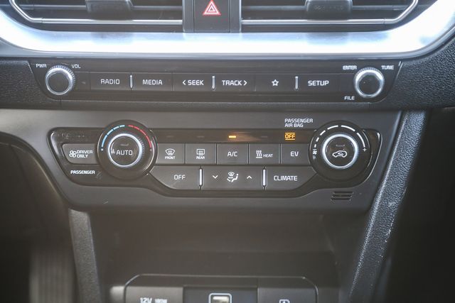 2020 Kia Niro EV EX Glendale CA 2020 Kia Niro EV EX Glendale CA