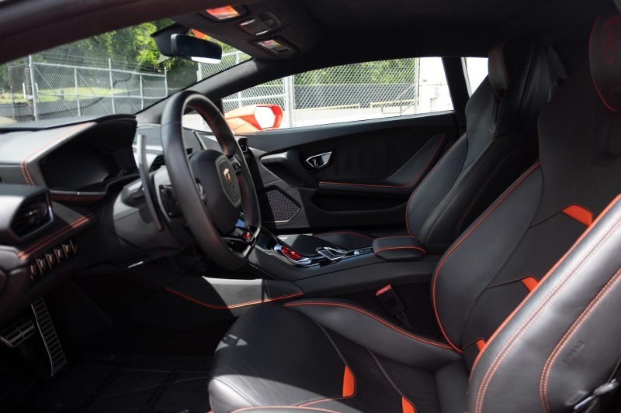 2020 Lamborghini Huracan EVO AWD Coupe Brentwood TN 2020 Lamborghini Huracan EVO AWD Coupe Brentwood TN