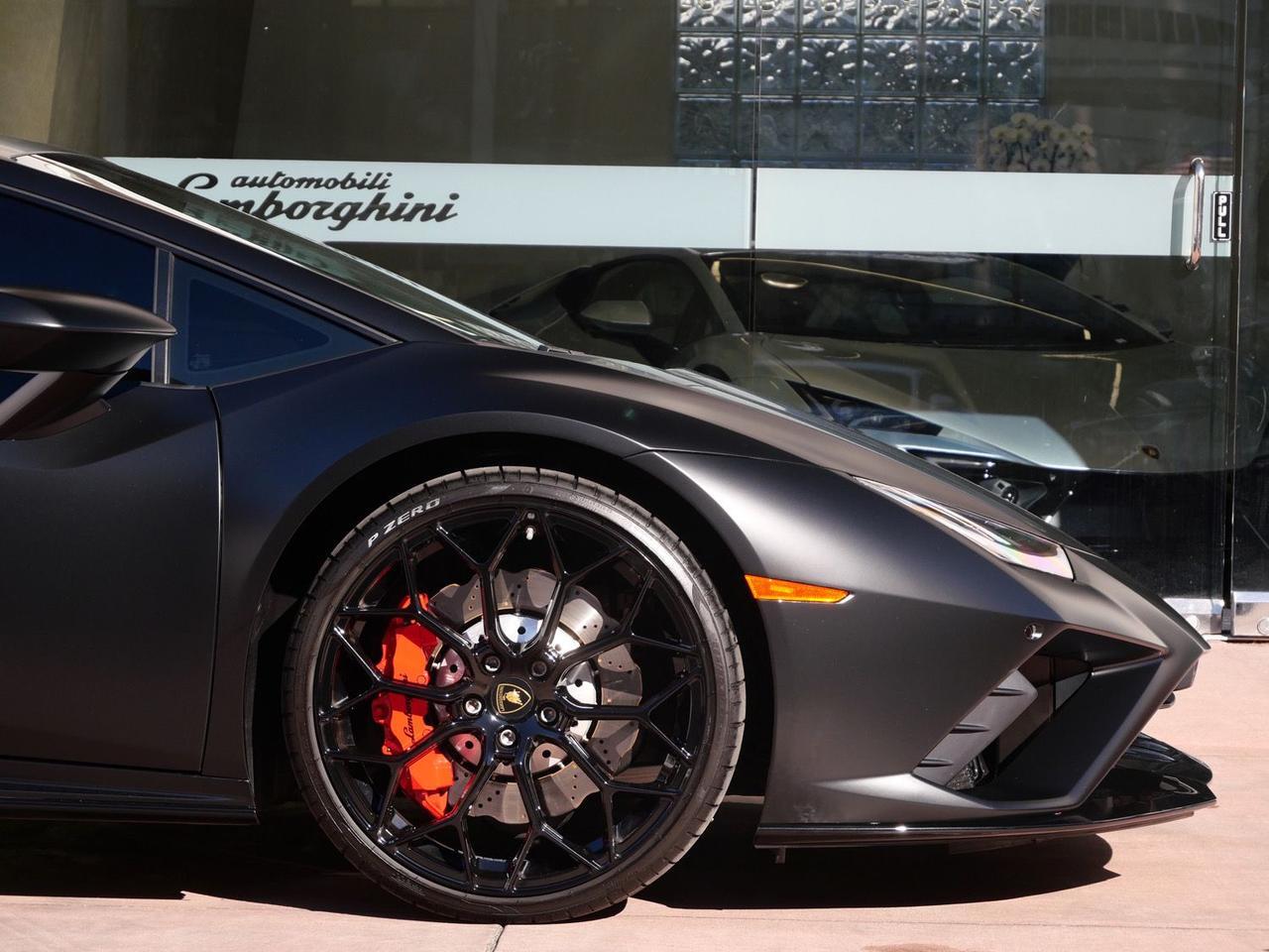 2020 Lamborghini Huracan EVO Base Base Lawrence KS