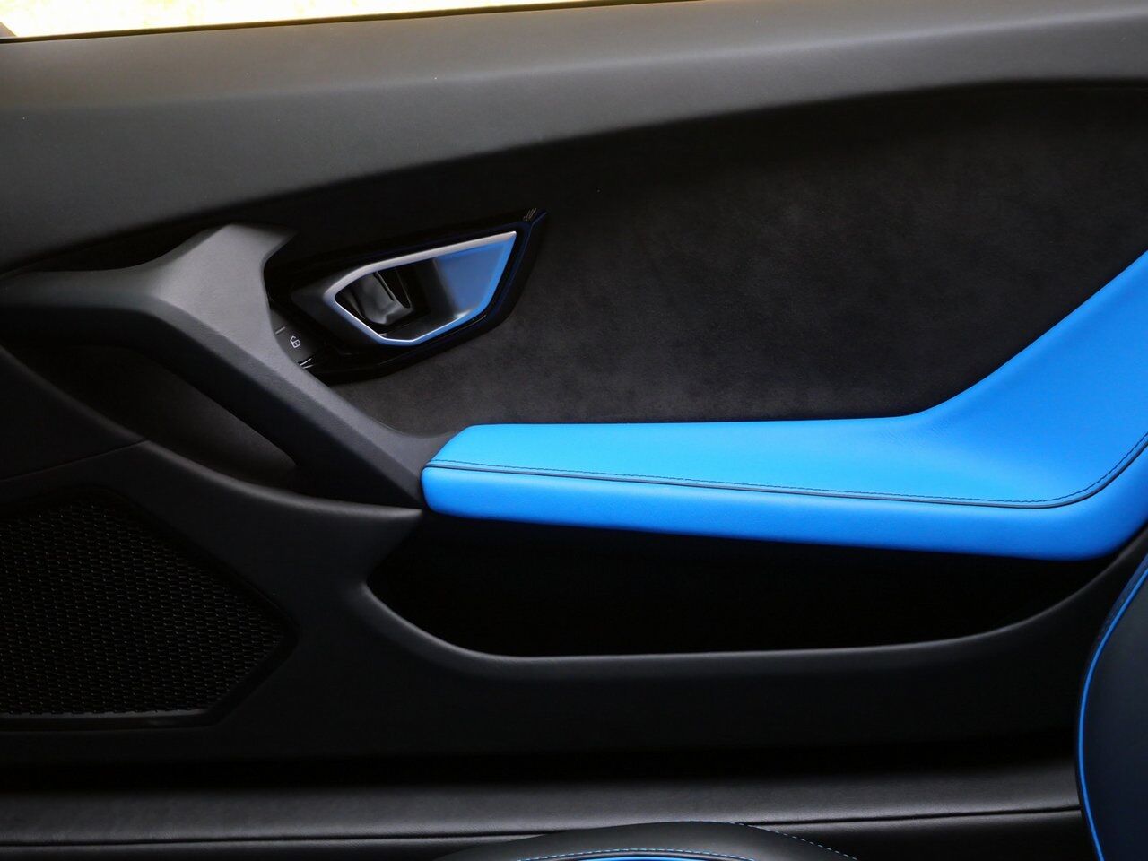 2020 Lamborghini Huracan EVO Base Base Lawrence KS