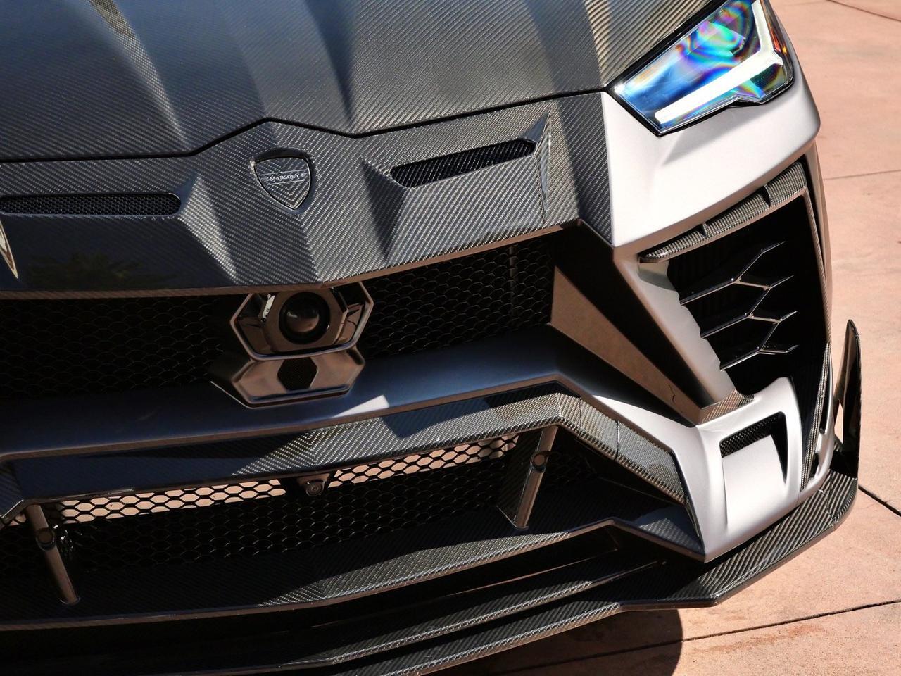 2020 Lamborghini Urus Base Base Lawrence KS