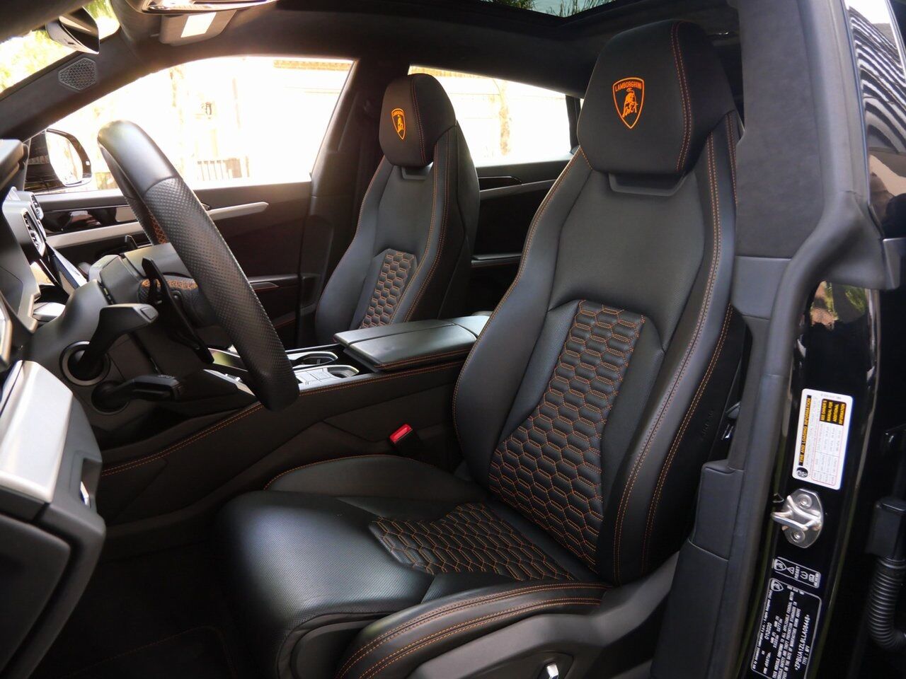 2020 Lamborghini Urus Base Base Lawrence KS