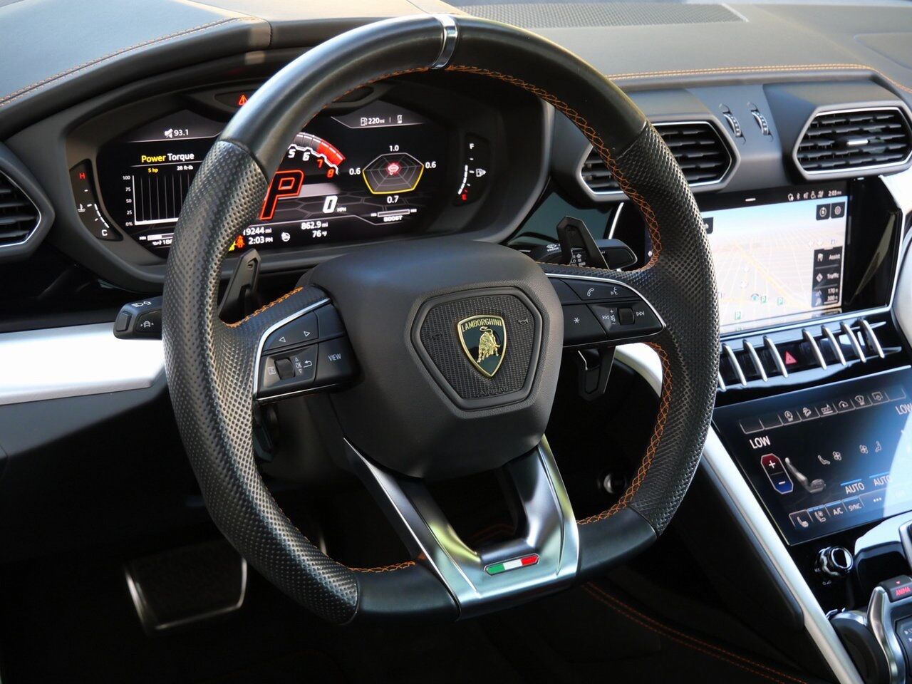 2020 Lamborghini Urus Base Base Lawrence KS