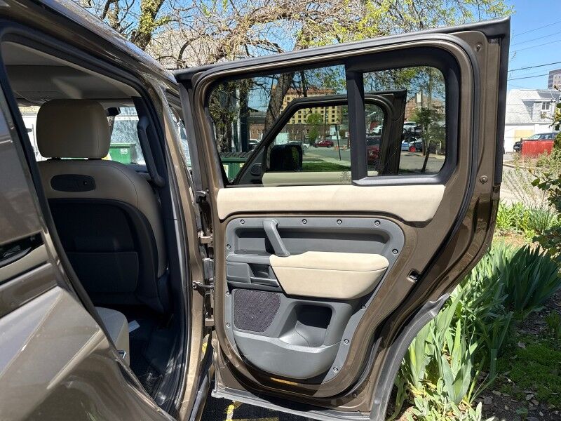 2020 Land Rover Defender 110 S AWD Arlington VA