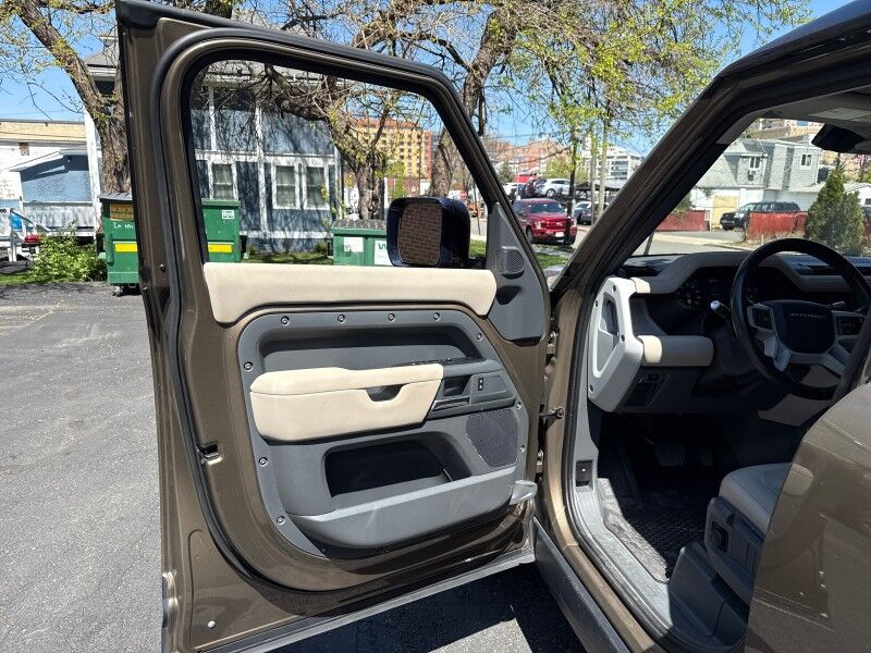 2020 Land Rover Defender 110 S AWD Arlington VA