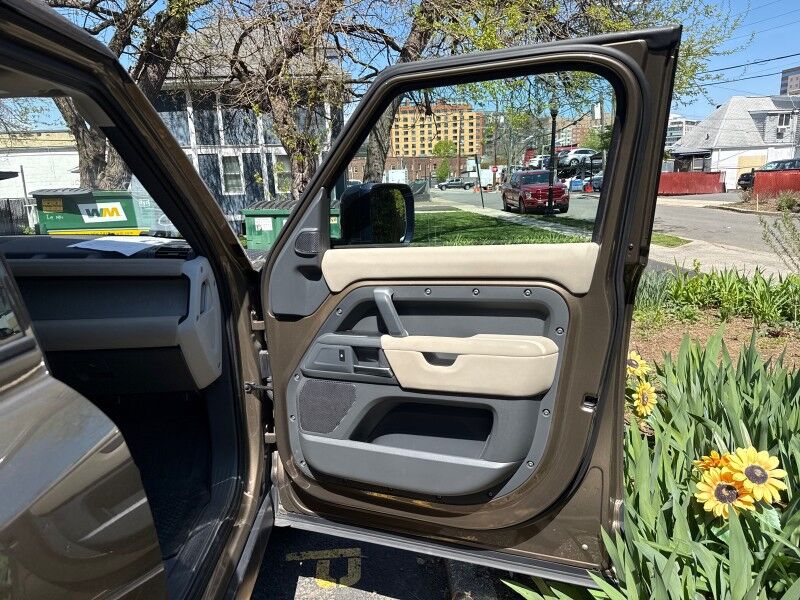 2020 Land Rover Defender 110 S AWD Arlington VA