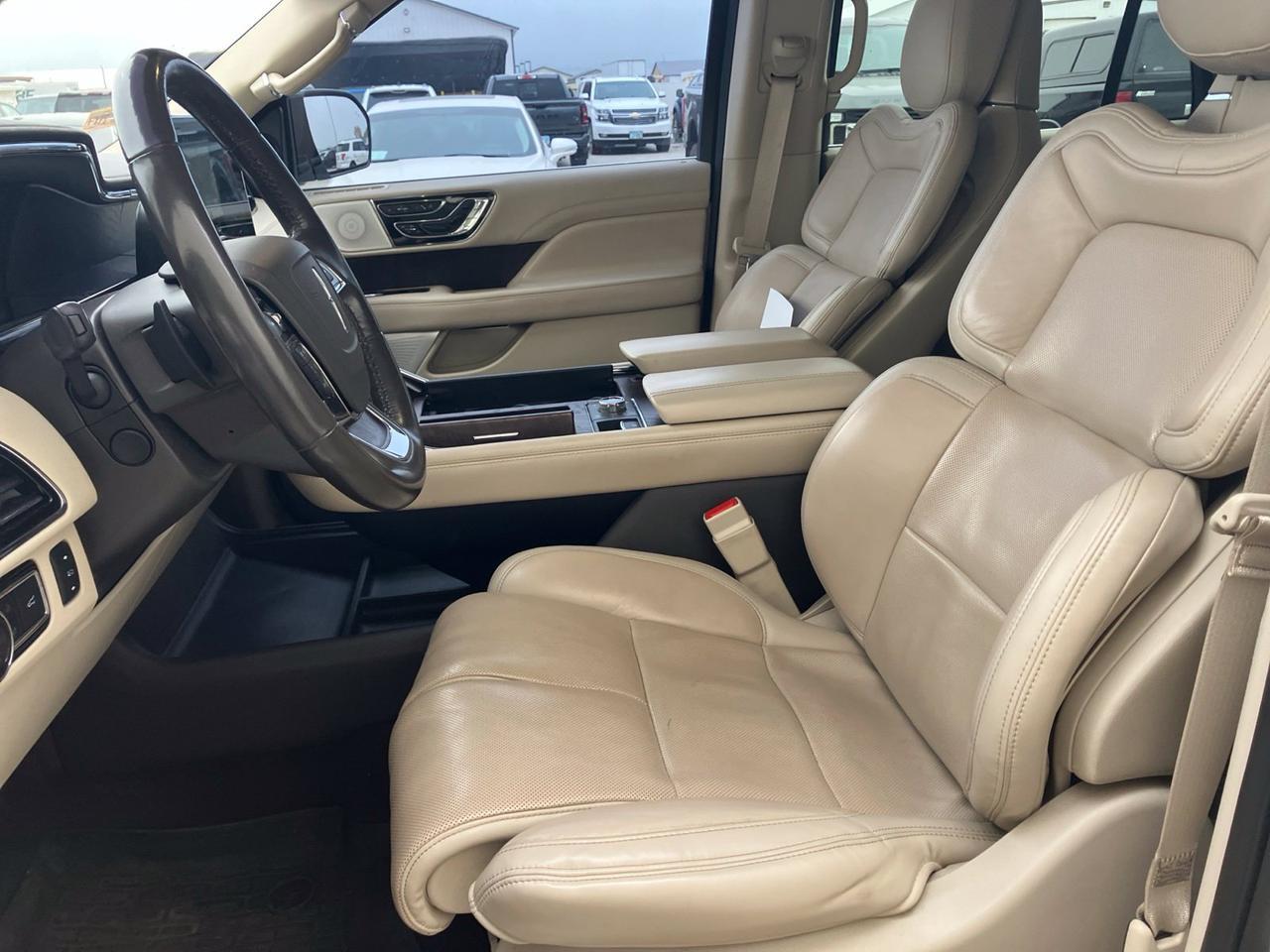 2020 Lincoln Navigator L Reserve Watertown SD 2020 Lincoln Navigator L Reserve Watertown SD